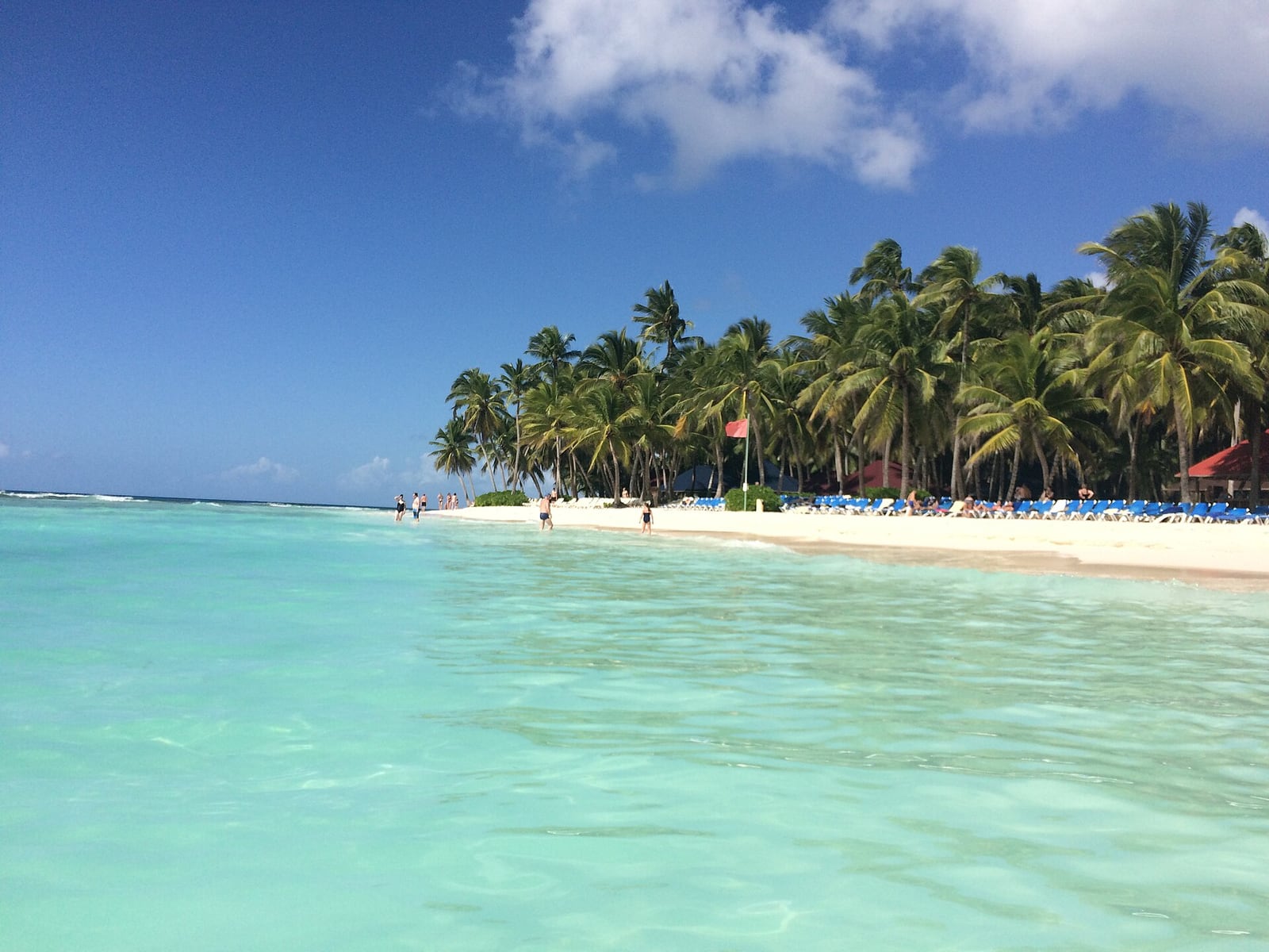 Saona-eiland, Dominicaanse Republiek — foto door Deejott via Wikimedia Commons